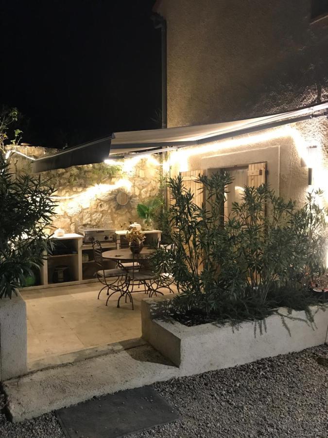 Appartamento Le Cocon De Provence Fayence Esterno foto